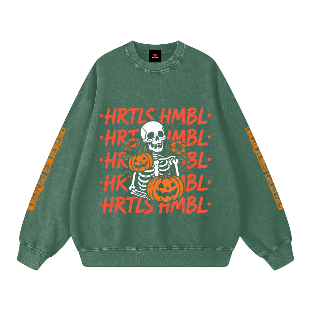 HRTLS HMBL SKELETON & PUMPKINS OVERSIZED SWEATSHIRT