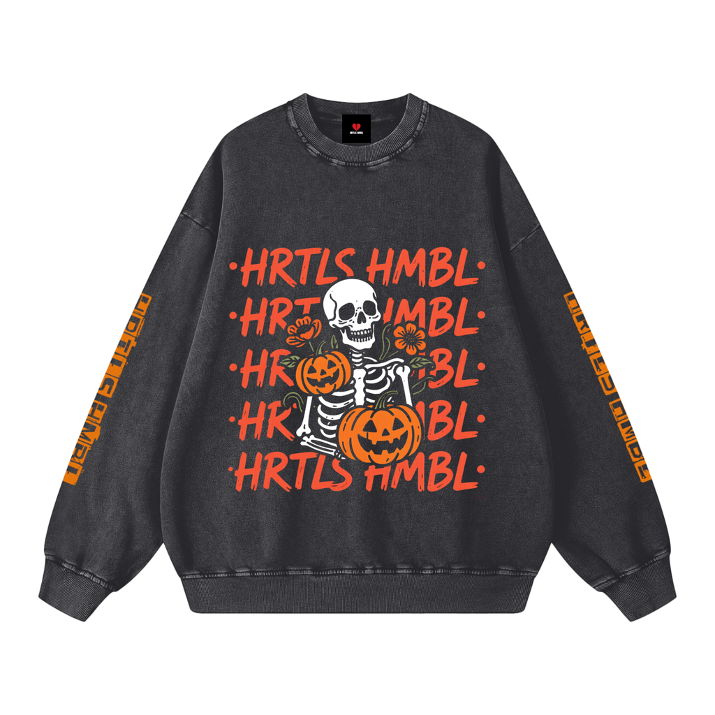 HRTLS HMBL SKELETON & PUMPKINS OVERSIZED SWEATSHIRT